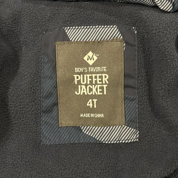 Puffer Coat with Hood - Picture 10 of 15